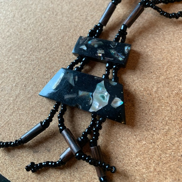 Artisan-made Beaded Shell Necklace - Picture 3 of 3